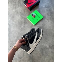 Air Jordan 1 Low Travis Scott Dark Grey