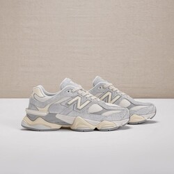 New Balance 9060 - QUARTZ GREY