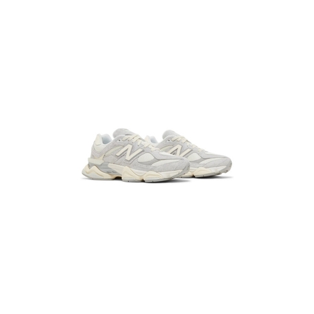 New Balance 9060 - QUARTZ GREY