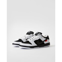 Tightbooth x Nike Dunk SB Low