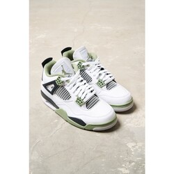 Air Jordan 4 Retro Seafoam