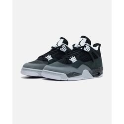 Air Jordan 4 Retro “Fear”