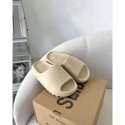 Adidas Yeezy Slide Bone