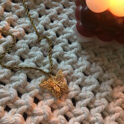 •butterfly kolye