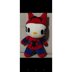 Spider-Man kostümlü hello kitty