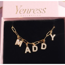 Harf Charm Kolye