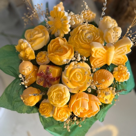 orange candle bouquet