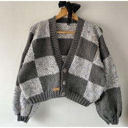 Kare Desen Crop Hırka