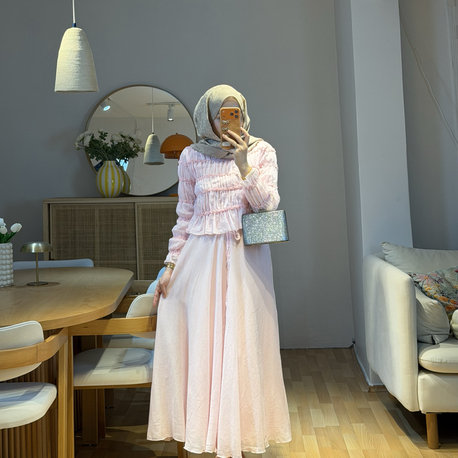 Riva Pembe Takım