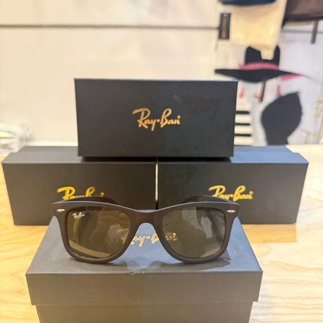 Ray-Ban Wayfarer Güneş Gözlüğü


