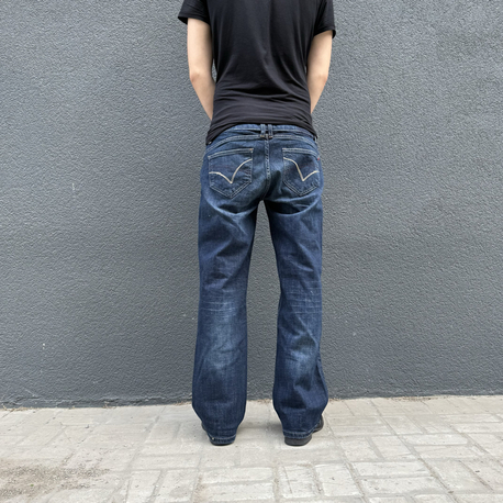 Bootcut denim graphic pocket jean • Size