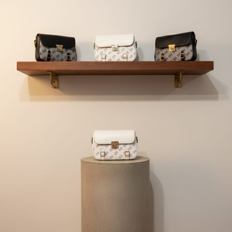 Monogram Serisi: Guccı Signature Logo Baskılı Lüks Çapraz Çanta