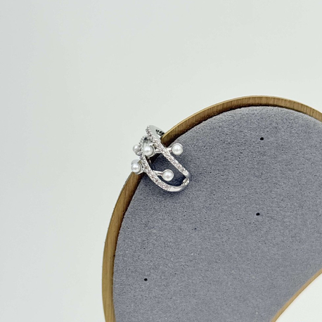 Earcuff kıkırdak küpe