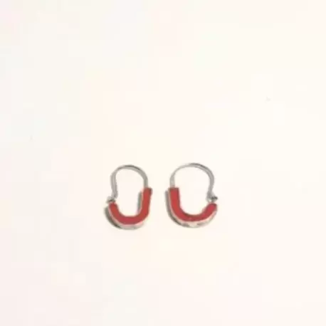 Kırmızı J Küpe K0326