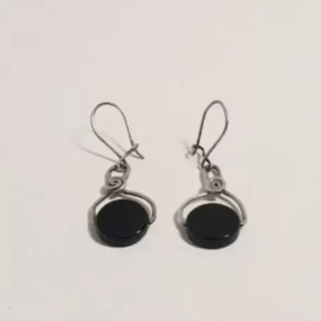 Oniks Taşlı Kadın Küpe K0256