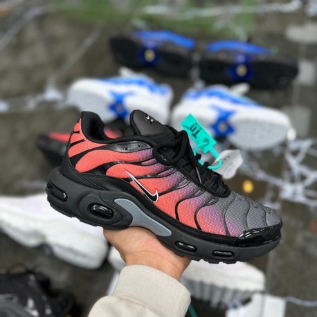 Nıke Air Max Plus Kırmızı Spor Ayakkabı