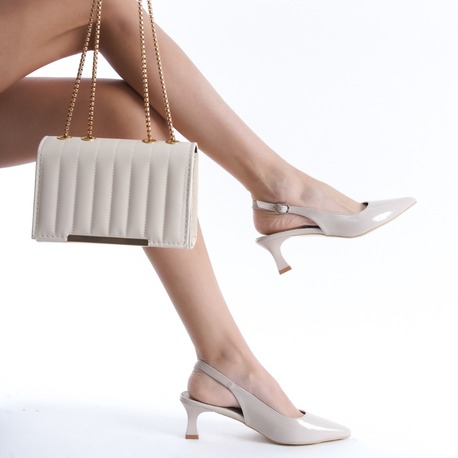 Bej Rugan Arkası Açık Topuklu Stiletto Ayakkabı ve Çanta Kombini