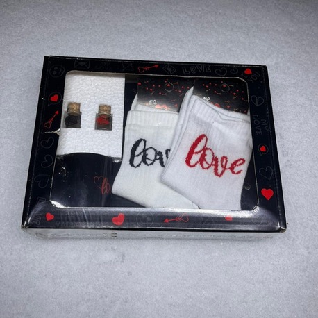 ❤️ Sevgiliye Özel "Love" Temalı Kombin Hediye Seti