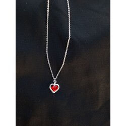 gümüş zirkon love Red kolye
