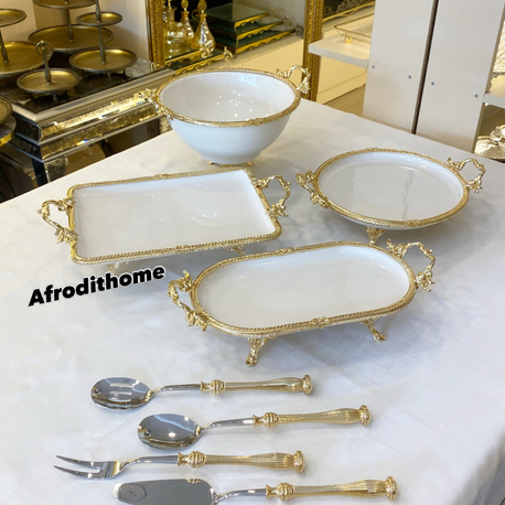 4 lü gold çerçeveli porselen set