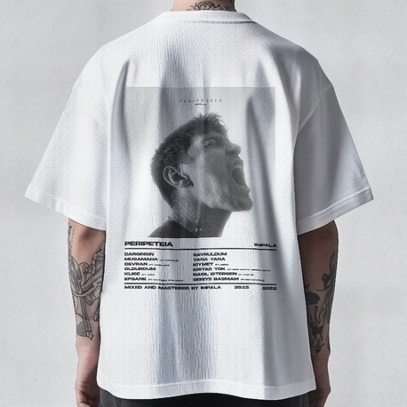 İmpala Collection | PERIPETEIA - Unisex/Oversize Tişört (Siyah/Beyaz)