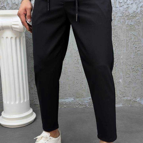 Modern Fit Lastikli Siyah Kumaş Pantolon 