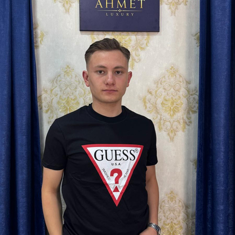 Guess Tshırt