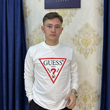Gues Sweat