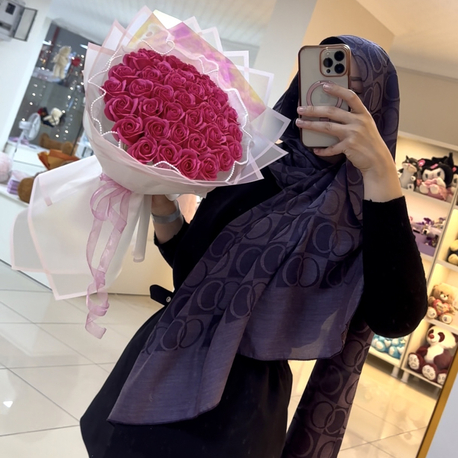 Pembe solmayan gül buketi 