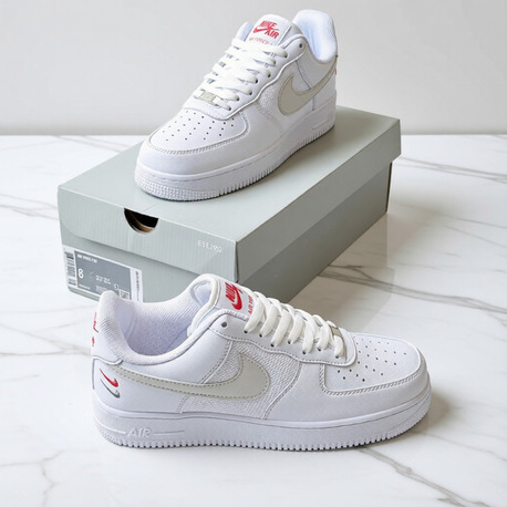 Nike Nıke Erkek Aır Force 1'07 Swoosh