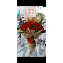 kırmızı gül buketi