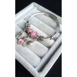 Pandora
