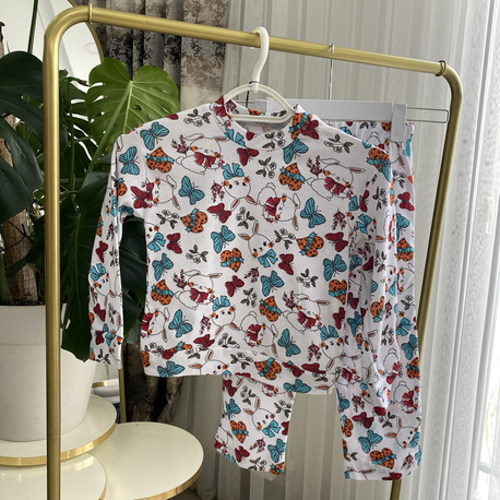 Kız Çocuk Kelebek Desenli Pijama Takımı
