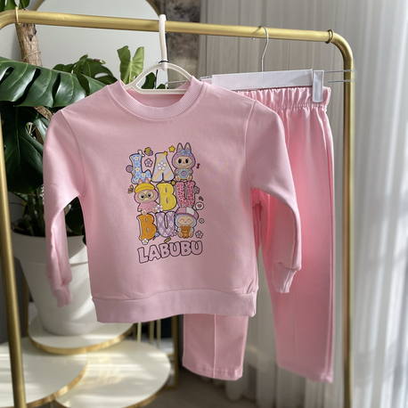 Pembe Labubu Baskılı Takım