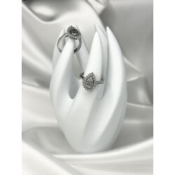 GÜMÜŞ PIRLANTA DAMLA MODEL YÜZÜK