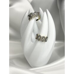 OVAL PIRLANTA MODEL YÜZÜK