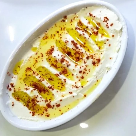 Yöresel Tuzlu Yoğurt (inek) 1 Kg