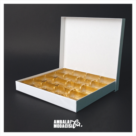 2024 16 GÖZLÜ MODEL TASLAMA CHOCOLATE BOX BEYAZ 5 ADET ( 20,5x2,6x19,5 CM )