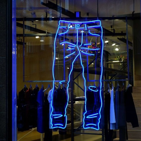 KOT PANTOLON NEON TABELA