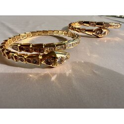 BVLGARİ BİLEKLİK TAŞLI