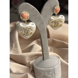 CHANEL İNCİ MODEL KÜPE