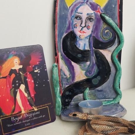 Lilith Altar