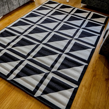 4 metrekare Kaymaz taban yıkanabilir kilim