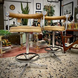 Daystorm Furniture Bar Stools