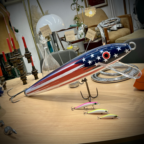 Giant 'Rapala' Lure ‘U.S.A. Flag’ Limited Edition Display 