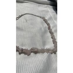 Pembe Kuvars Kırık Doğal Taş Kolye