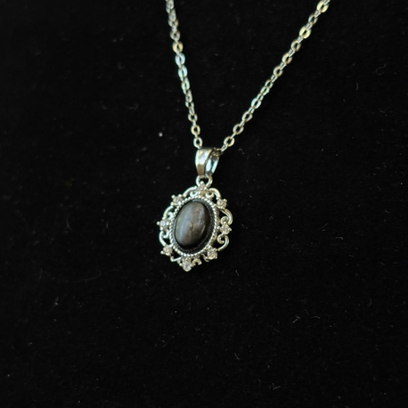 Silver Sheen Obsidyen Çerçeve Kolye