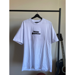 Halı Desenli Beyaz Oversize Tişört