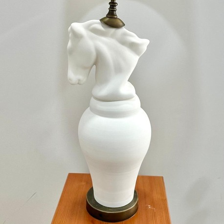 At Büstü Abajur Çini Bisküvi - Gold Duy Set - 40 Cm Abajur Şapka