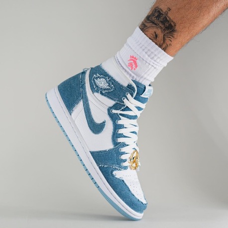 Nike Air Jordan 1 High OG Denim